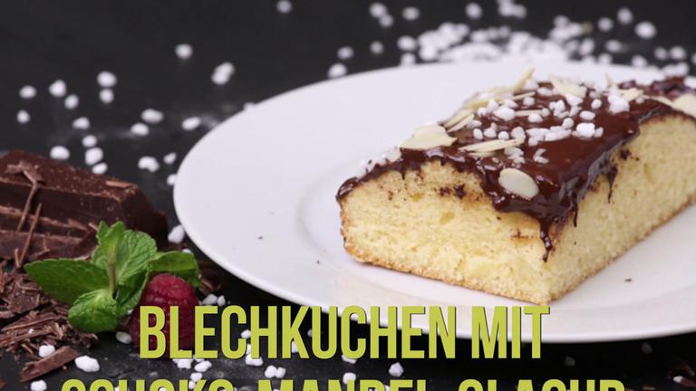 Blechkuchen mit Schoko-Mandel-Glasur