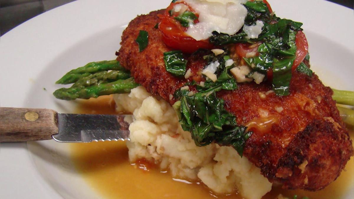 Restaurant in East Haddam CT, La Vita