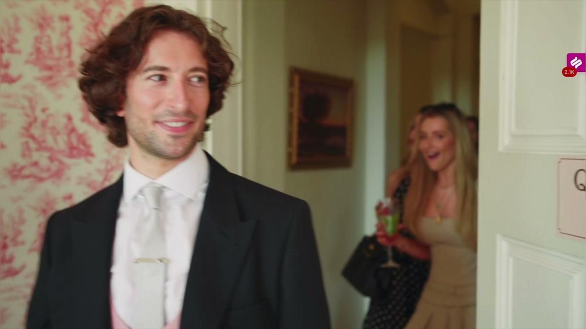 Aurezzi + St. Dalfour - Vanderpump Villa S3 E1
