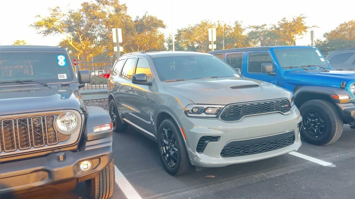 Jimmy's Durango lot inventory by Walter / Airport CDJ 407-541-6200