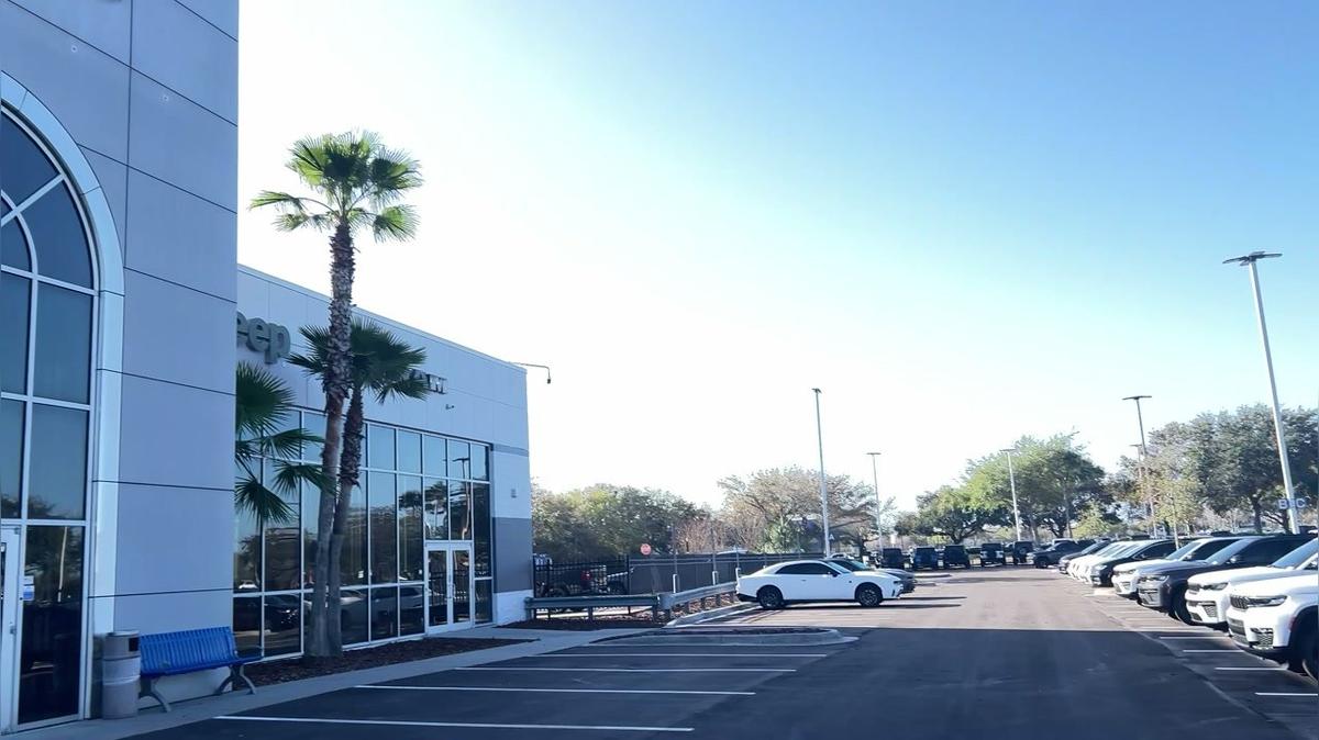 Daequon's lot video by Walter/ Airport CDJ 407-541-6200