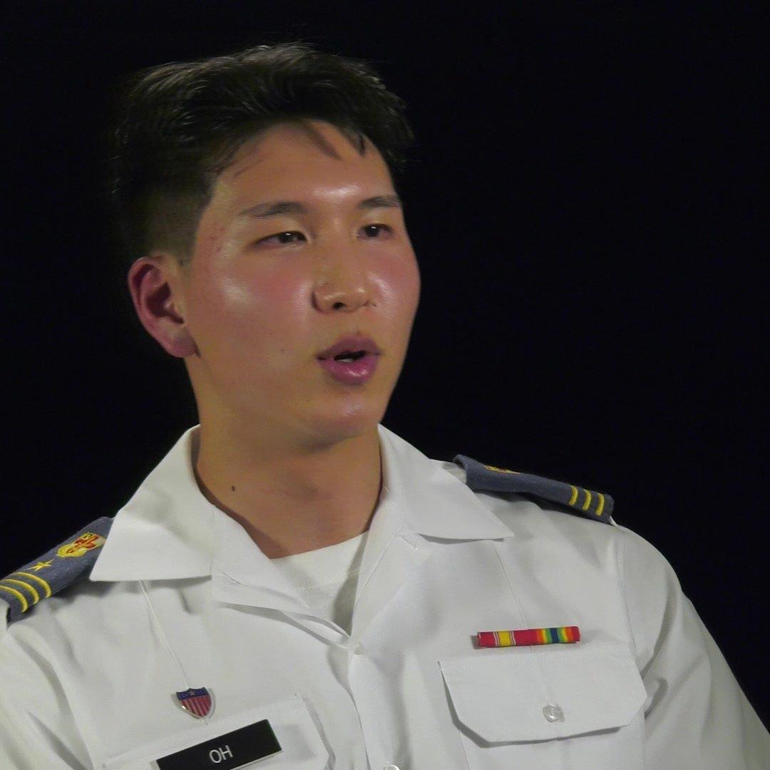 Woongchan Oh 03 FACEBOOK 30 Sec