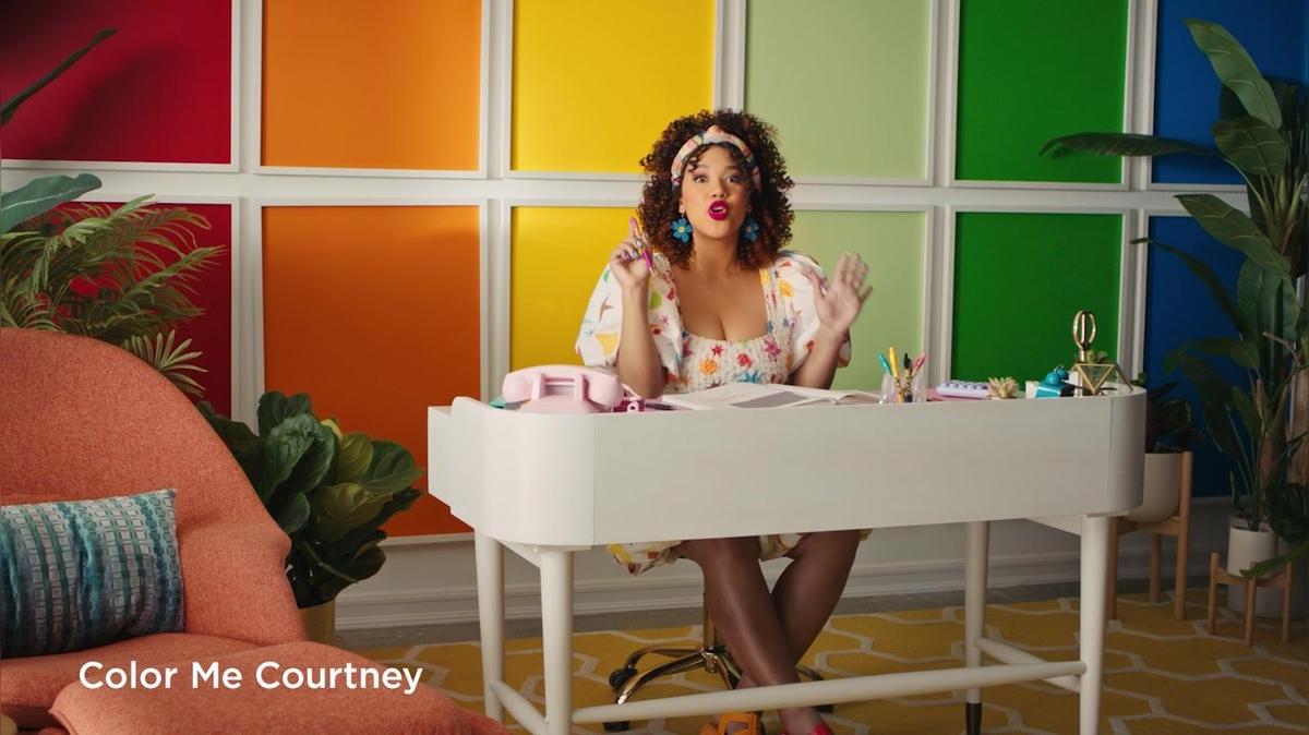 Pilot Smiley Color Me Courtney Ad