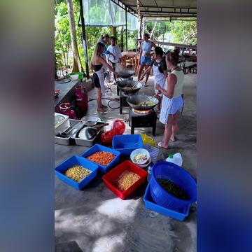 Community Kitchen 35