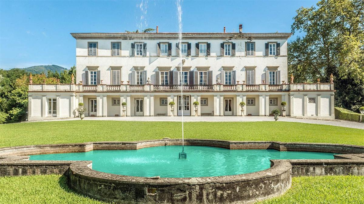 Stunning Estate in Volterra, Italy