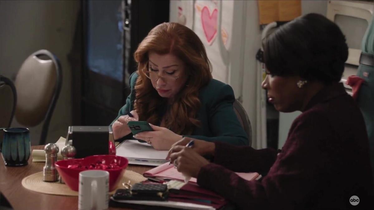 Pilot Abott Elementary S5 E13