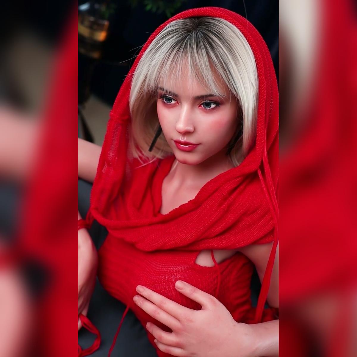 L109 Life Size Realistic Cute Blonde Silicone Sex Doll 169cm