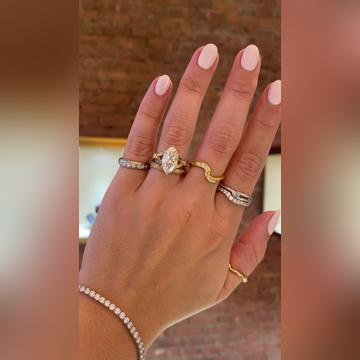 Astrid-3ctMarquise-14kYellow-Forrest