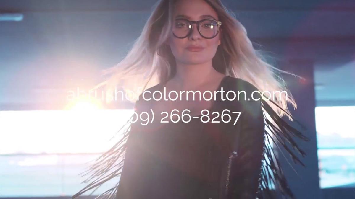 Pedicures in Morton IL, A Brush of Color