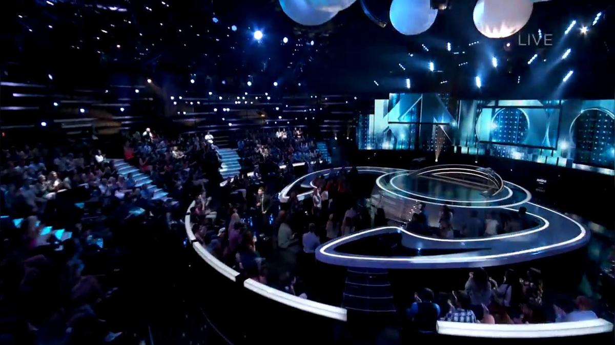 Knock Knock Live - Ryan Seacrest Thanks Maaco and Meineke.mp4