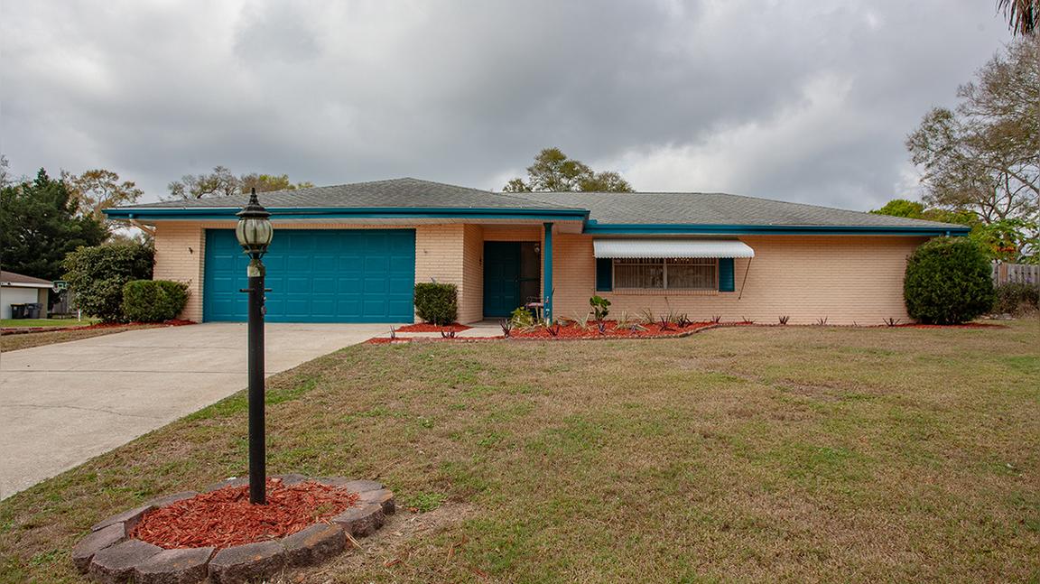 1001 Mockingbird Cir., Winter Haven, FL 33884