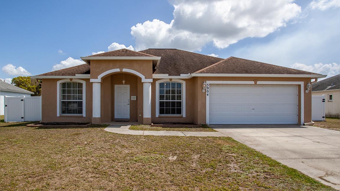 5904 33rd Dr. E., Palmetto, FL 34221