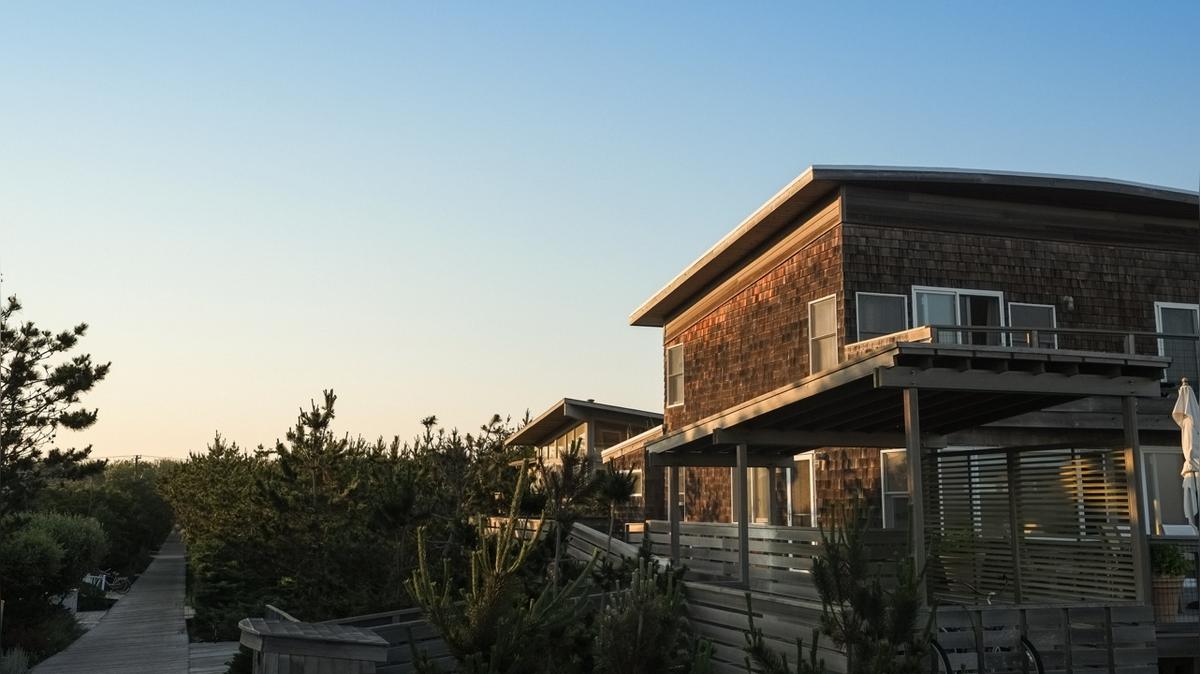 Beautiful Beach House - 777 Ocean View Drive