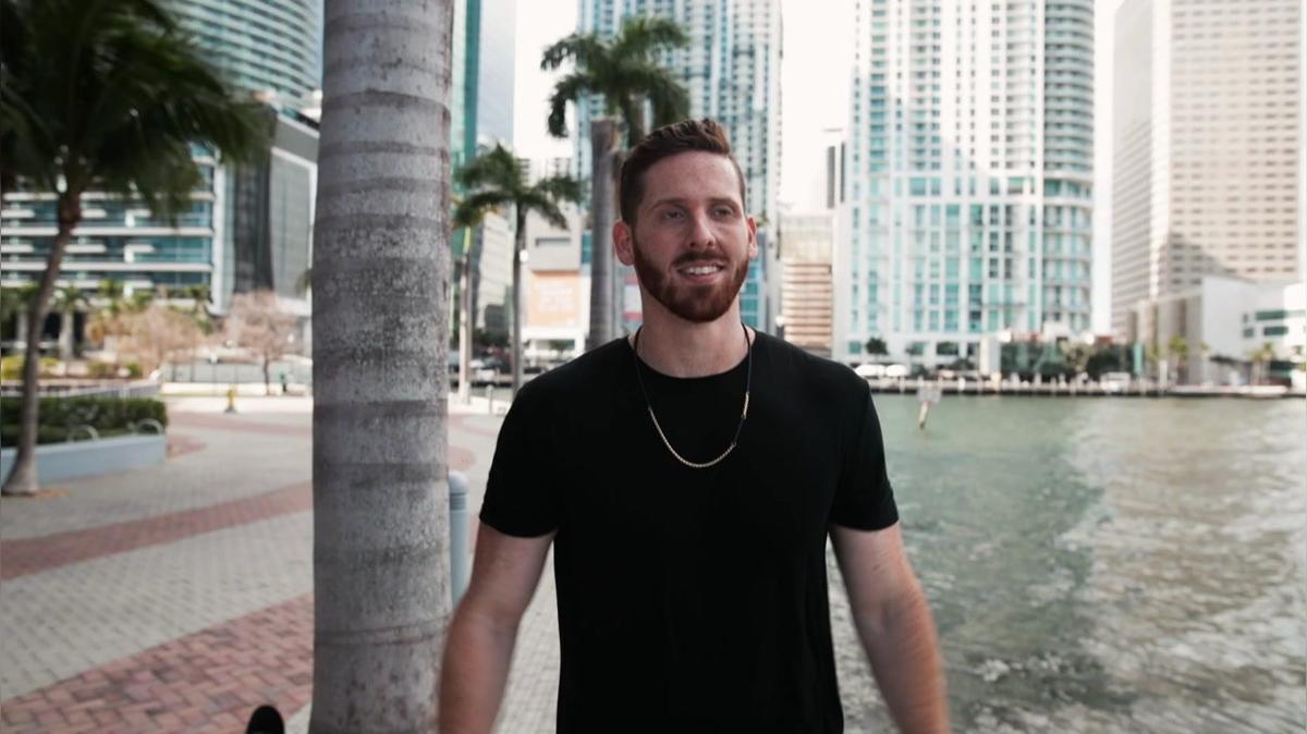 julian story ad july 2019.mov