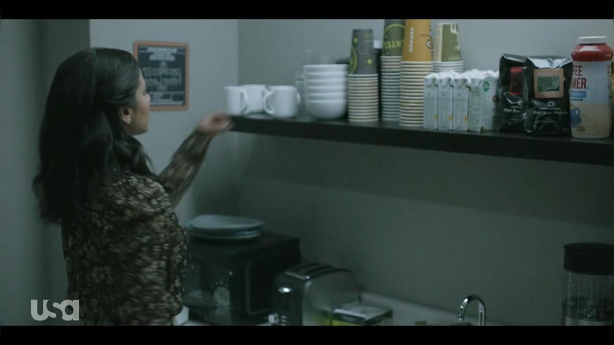 Coffee Beanery - Pearson - S1 E6