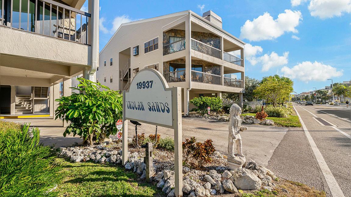 19937 Gulf Boulevard, Unit D1, Indian Shores FL