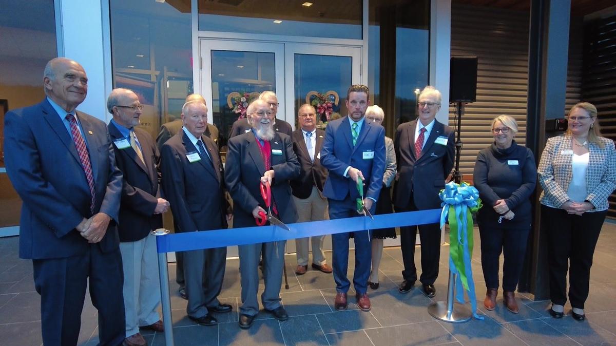 ValleyStar Ribbon Cutting_12-10-21 