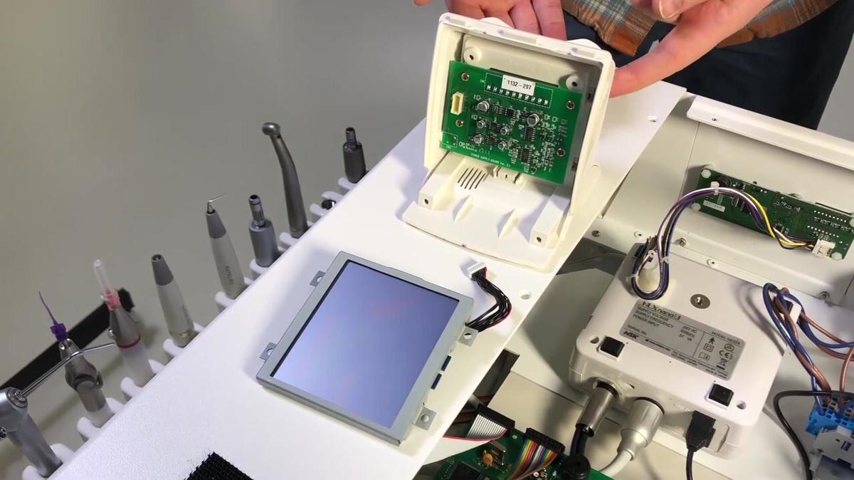 Removing the Root ZX II Apex Locator for repair [66-4024]