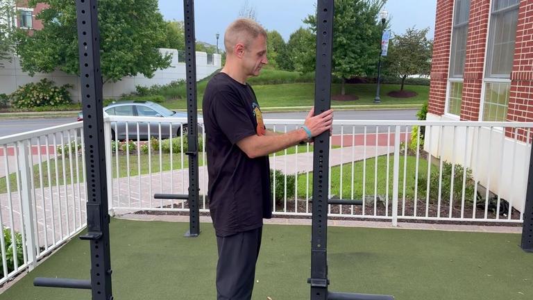 Active Squat Stretch