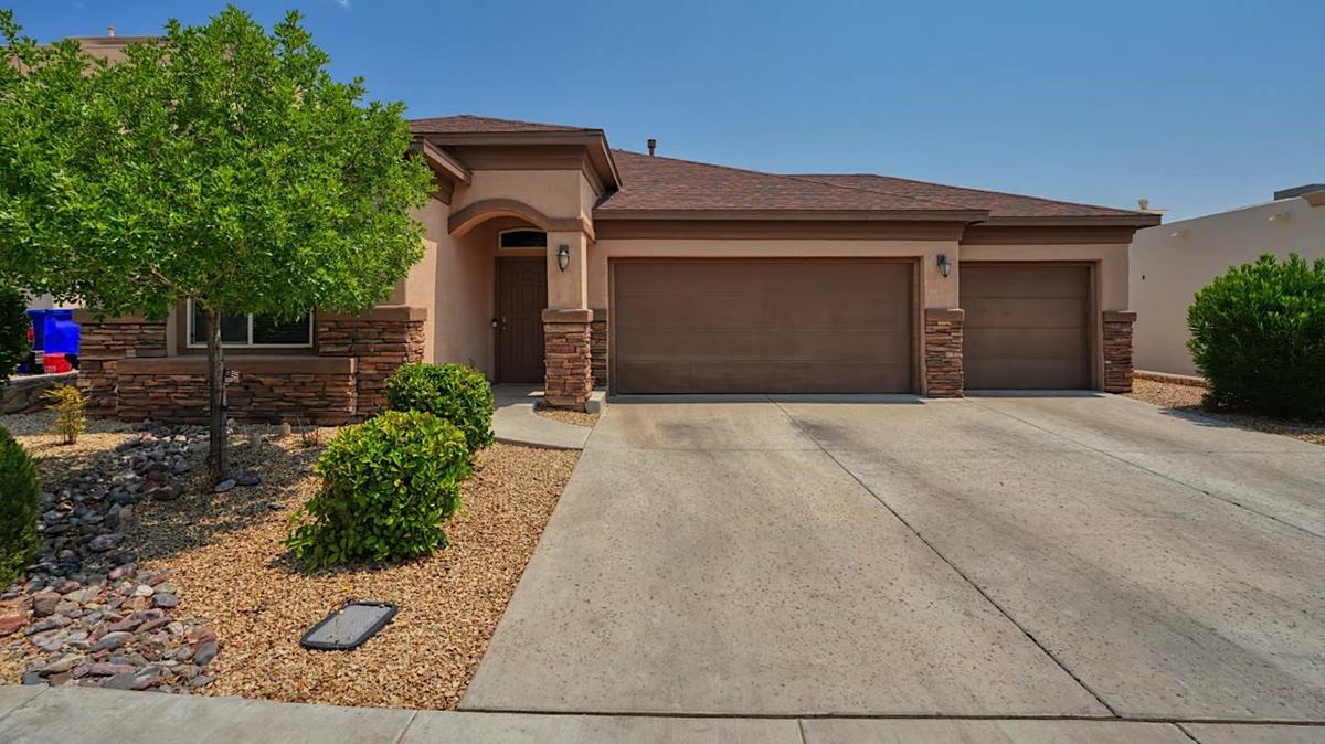 7372 Vista de Sobre Drive, Las Cruces, NM 88012