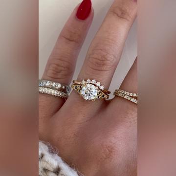 SkylaSapp-1.5ctRound-14kYG-Antoinette