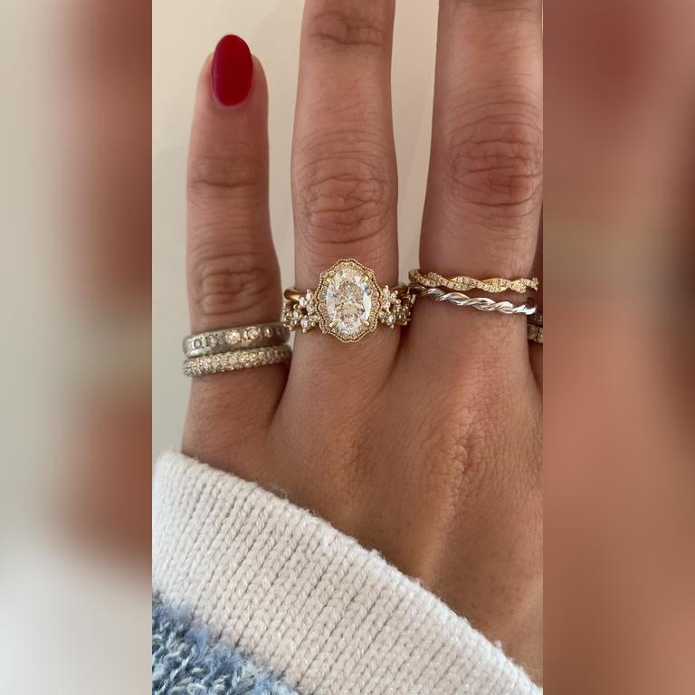 Evelina-1.7ctOval-14kYellow-Avalis