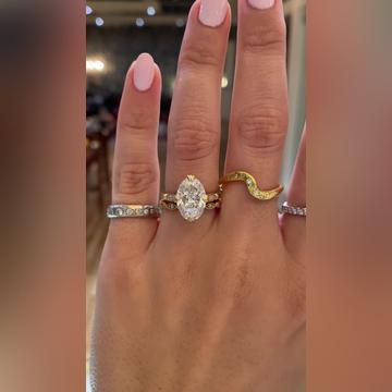 CusTrianna-3.2ctOval-14kYellow-30219-Lusia