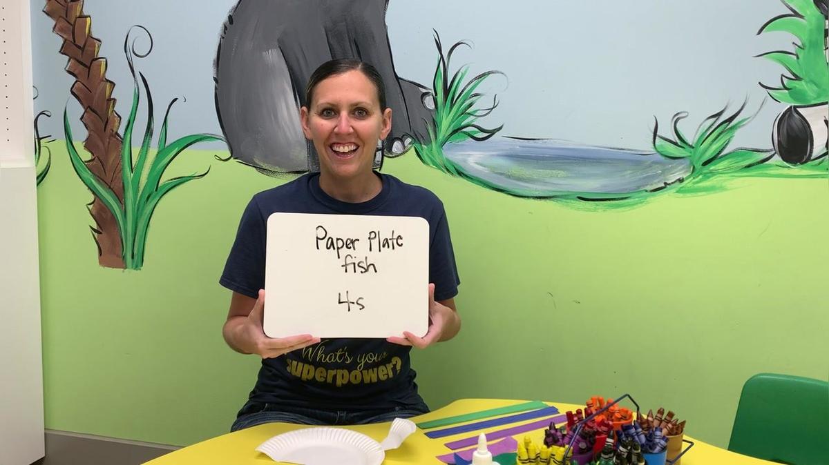 video paper plate fish.MOV