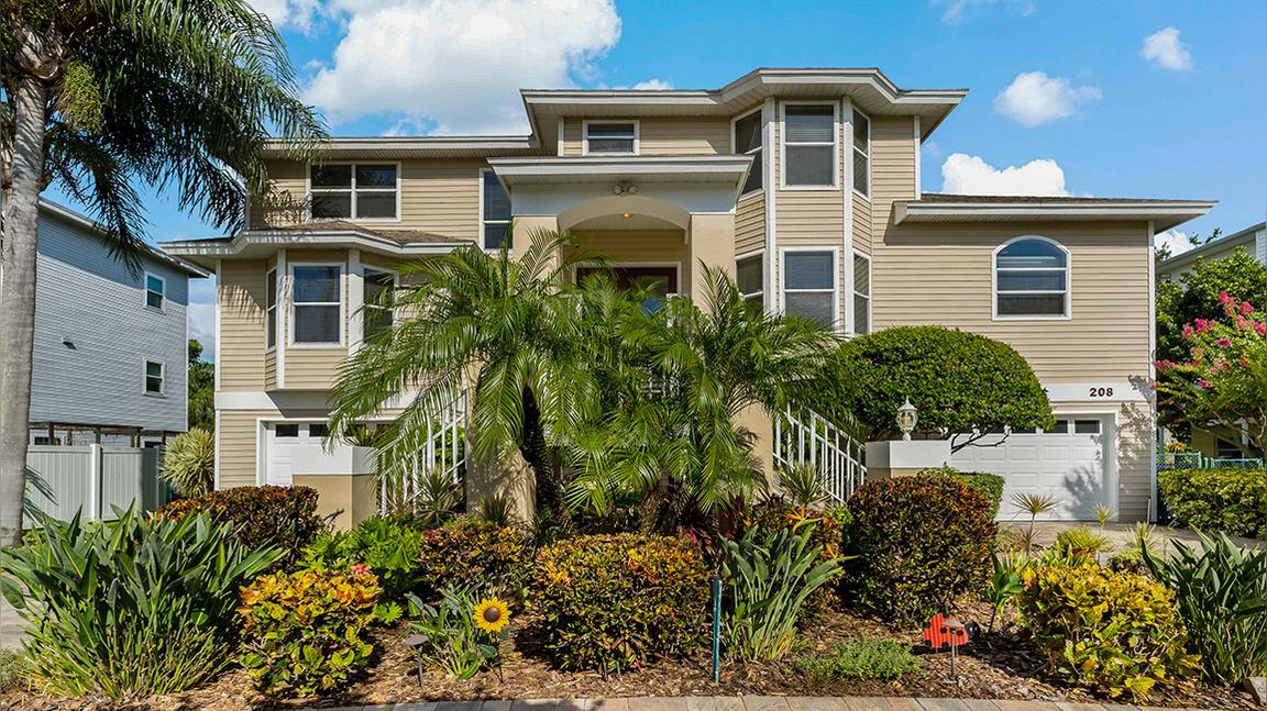 208 Shore Drive, Palm Harbor FL