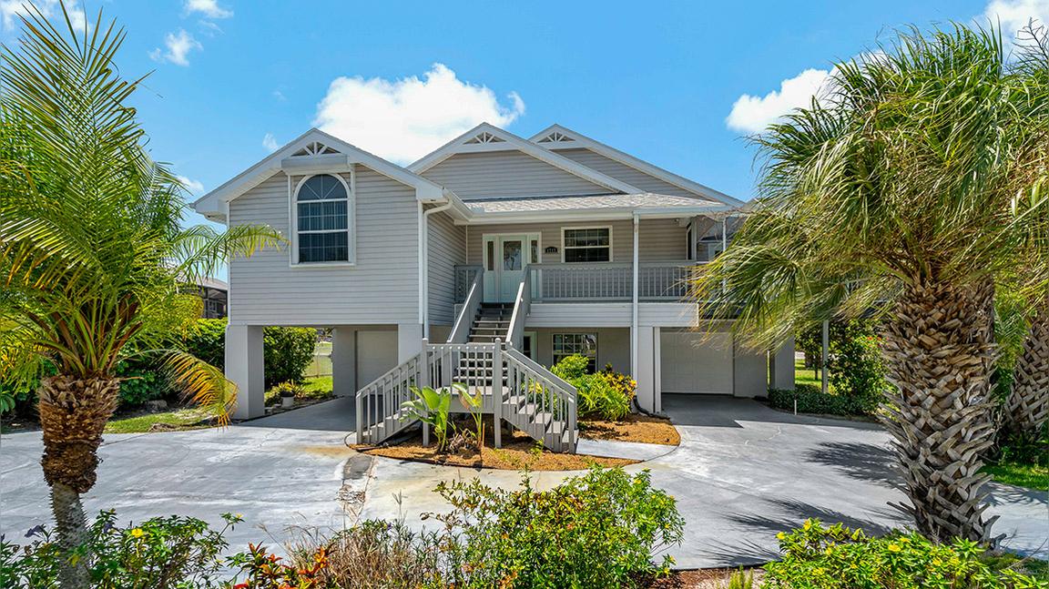 1717 Sunkissed Drive, Tarpon Springs FL