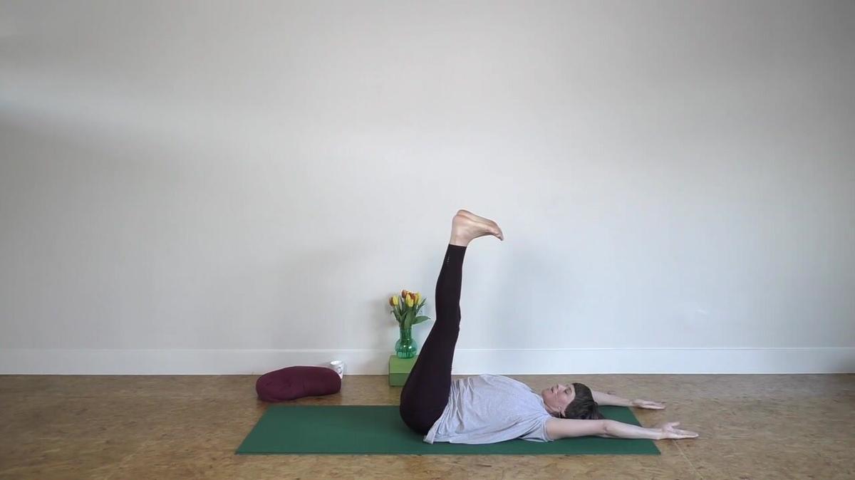 Slow Tantra Flow for mental space