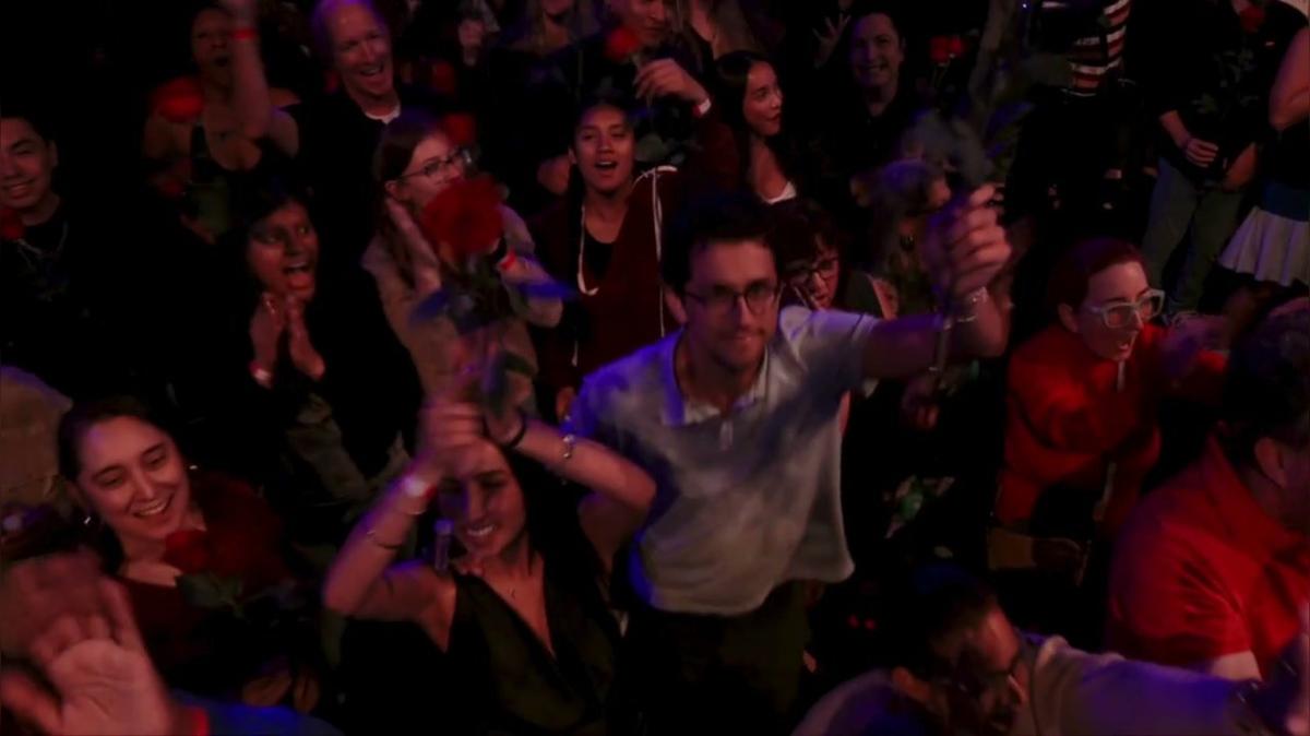 Passion Roses X the Masked Singer S14 E6 - Twilight Night