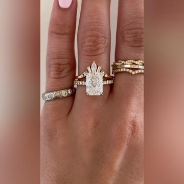 Kiara-3ctRadiant-14kYellow-Iset-SingleProngs