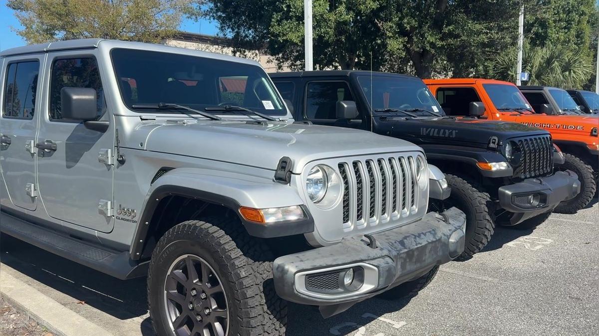 Jeep Gladiator inventory at Airport CDJR
