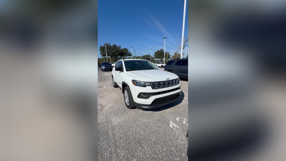 Kacey's video 2025 Jeep Compass Latitude by Carla @ Airport CDJR