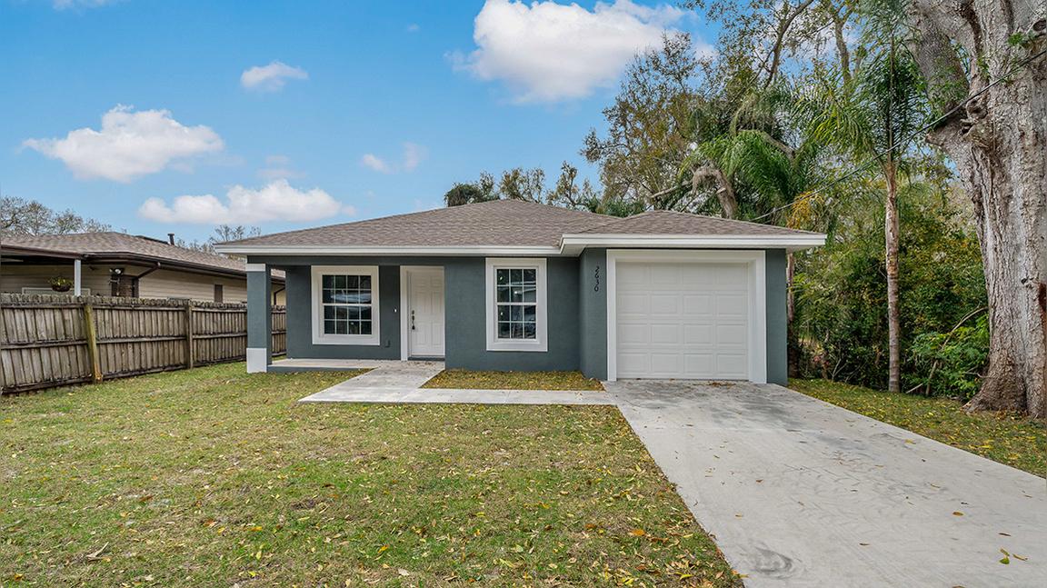 2630 Avenue Q NW, Winter Haven, FL 33880