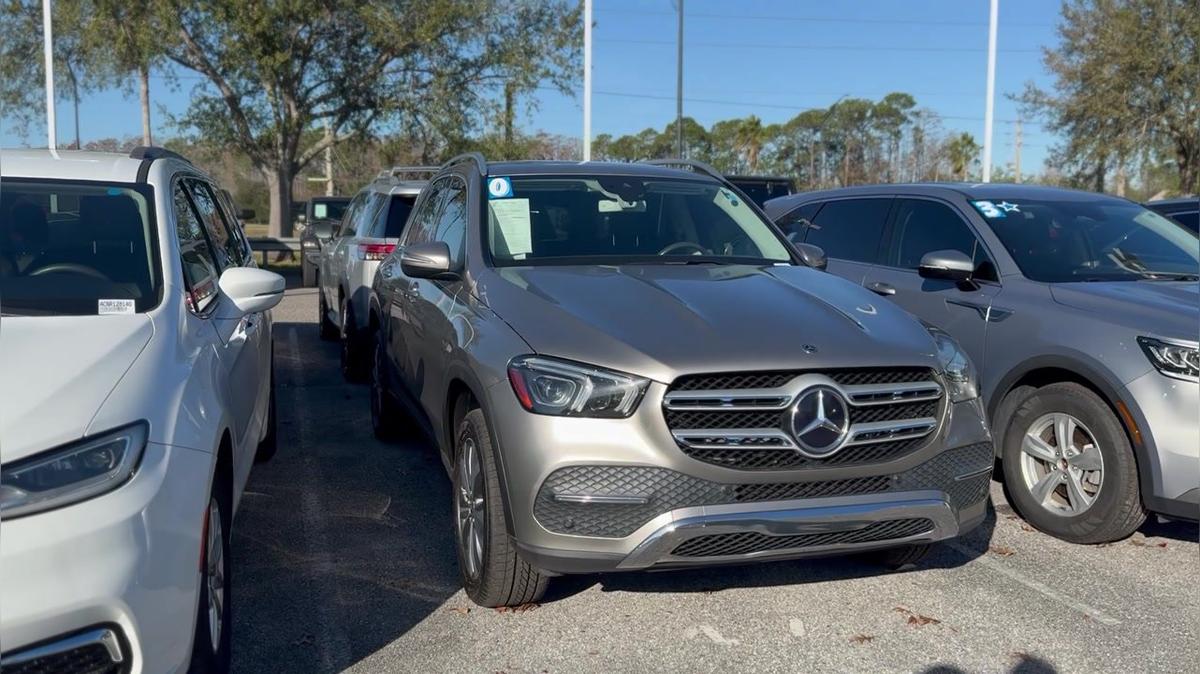 Enrique //New Mercedes//Manny G//561-590-3746
