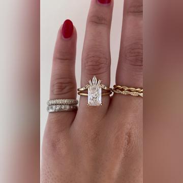 Raine-2.5ctRadiant-14kYellow-Islet