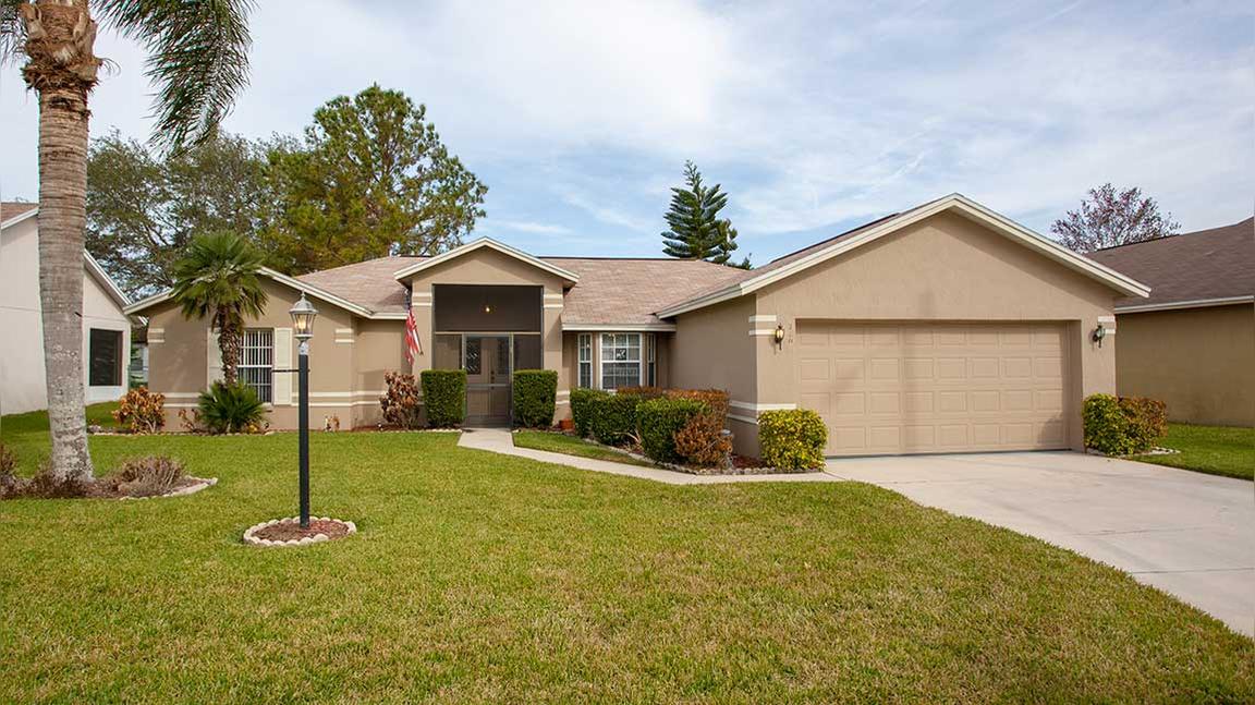 710 Reflections Dr. E., Winter Haven, FL 33884