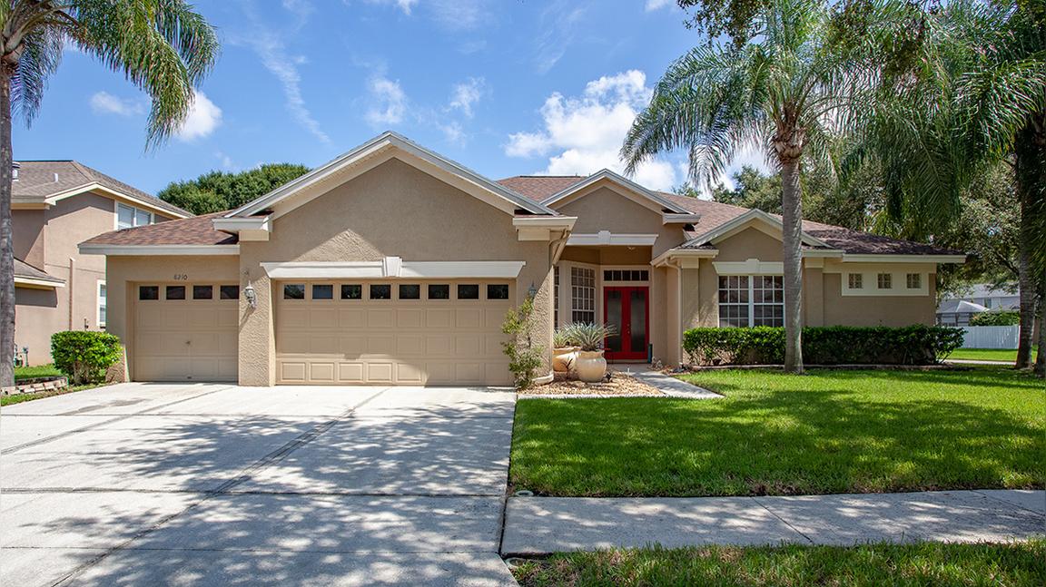 8210 Prairie Ridge Way, Tampa, FL 33647