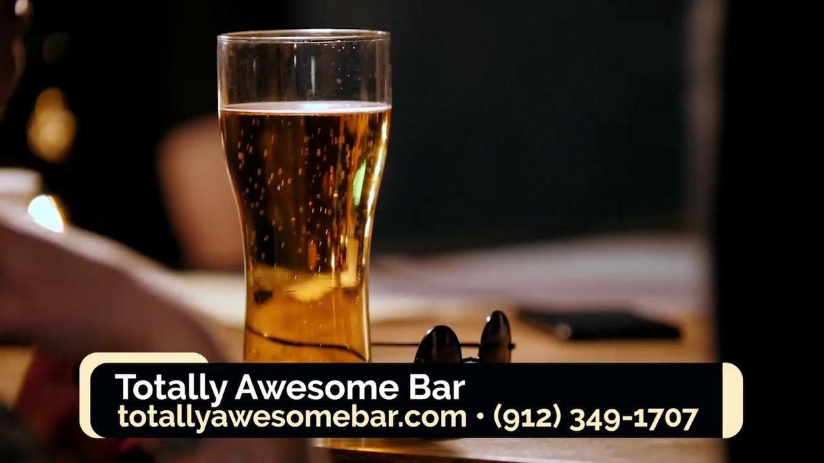 Bars in Savannah GA, Totally Awesome Bar