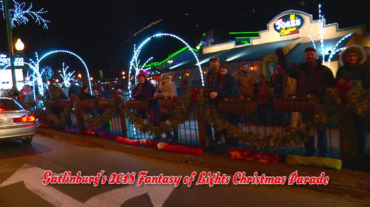 Christmas Parade2018 crowd driveby.mpg