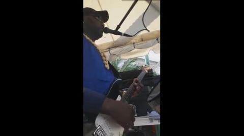 Guitarist R.W..mp4