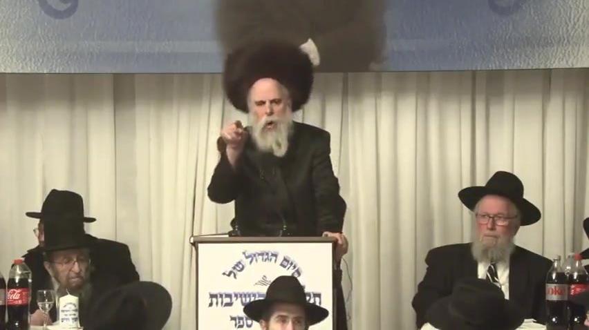 Rabbi Ephraim Wachsman on Amalek (Short)