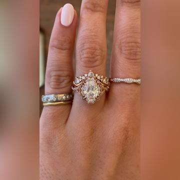 Serafina1.5ctOvalTempestRose