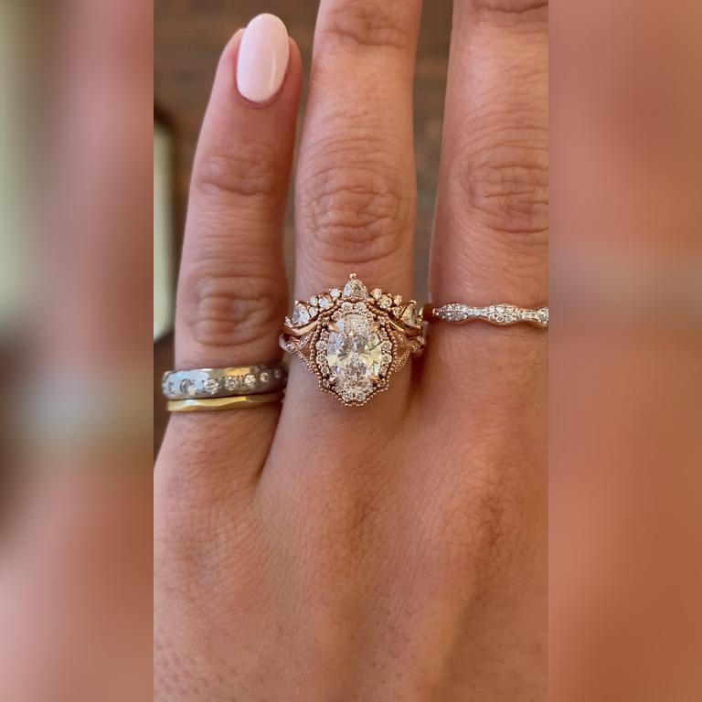 Serafina1.5ctOvalTempestRose