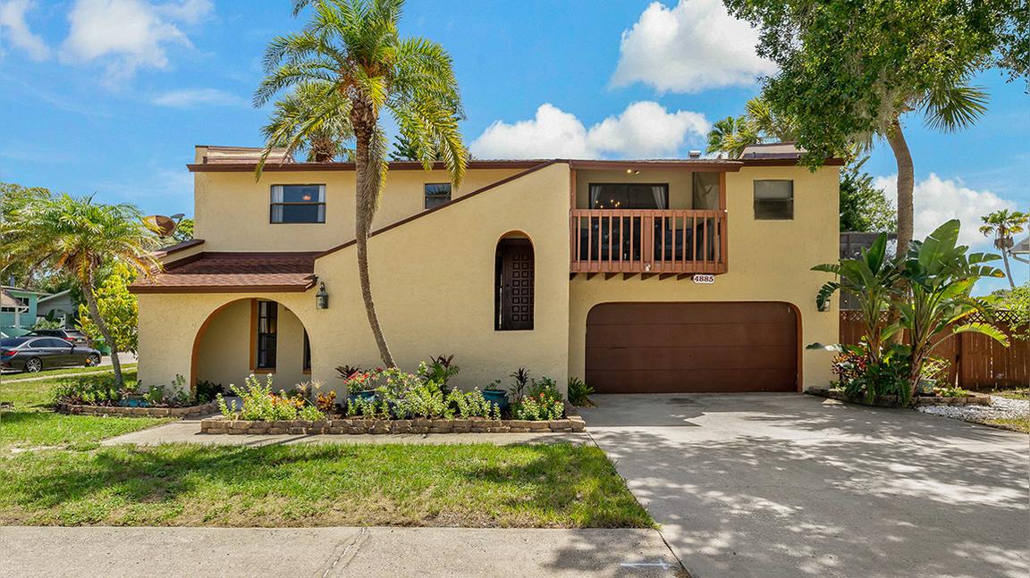 4885 Cardinal Trail, Palm Harbor FL