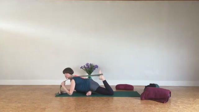 Yoga for birth preparation. Hatha
