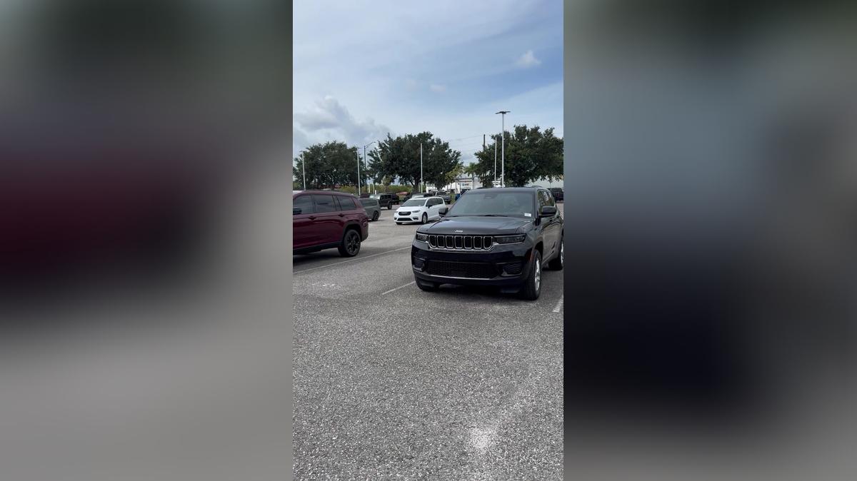 Edwin&#39;s video from Carla @ Airport Jeep 407.516.0431