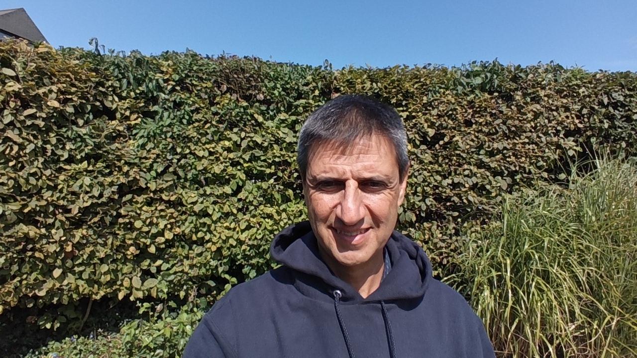 How do stewardship practices give growers business advantages?